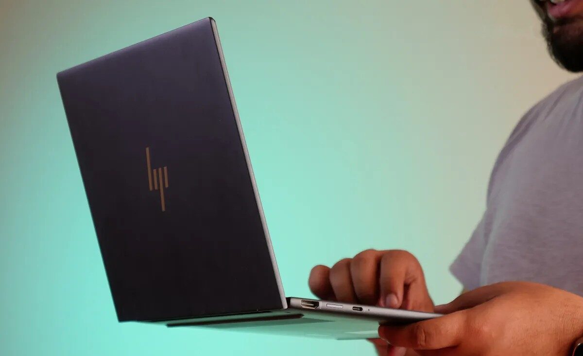 HP Dragonfly G4 11 e1741086757502