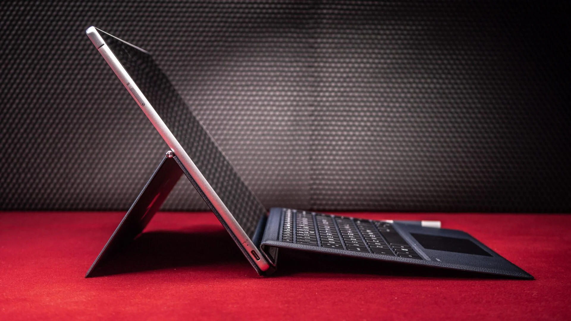 Laptop HP ENVY x2 (12-e001na): Đánh giá chi tiết về thiết kế, hiệu năng và tính năng 22 HP ENVY x2 12 e001na 10