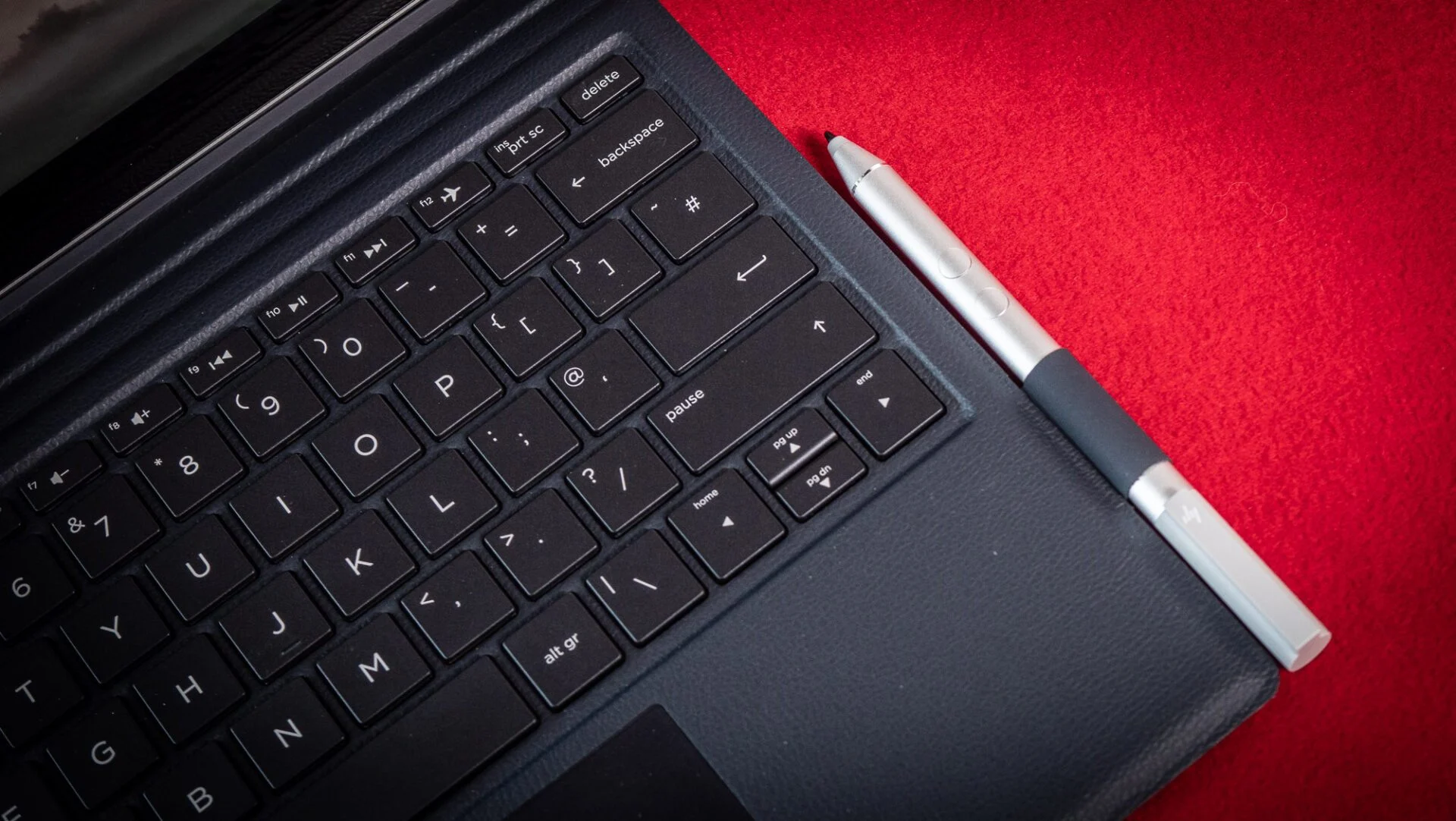 Laptop HP ENVY x2 (12-e001na): Đánh giá chi tiết về thiết kế, hiệu năng và tính năng 27 HP ENVY x2 12 e001na 5