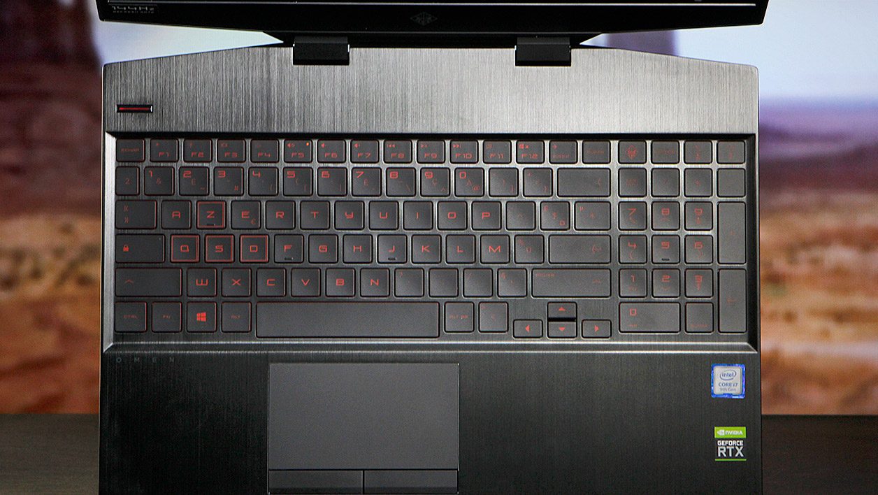 Đánh giá HP Omen 15 (2019) - Laptop gaming đẹp mắt, hiệu suất khủng 24 HP Omen 15 2019 1