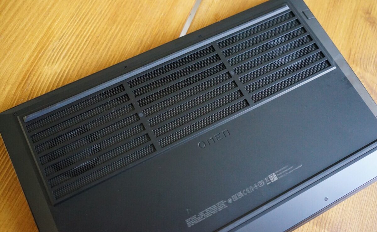 HP Omen 17-ck0039nf: Cấu hình mạnh, màn hình đẹp, trải nghiệm tuyệt vời 30 HP Omen 17 ck0039nf 7 e1741000410411