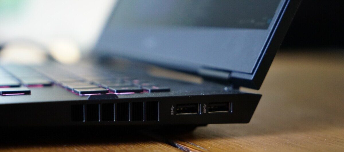 HP Omen 17-ck0039nf: Cấu hình mạnh, màn hình đẹp, trải nghiệm tuyệt vời 29 HP Omen 17 ck0039nf 8 e1741000353528