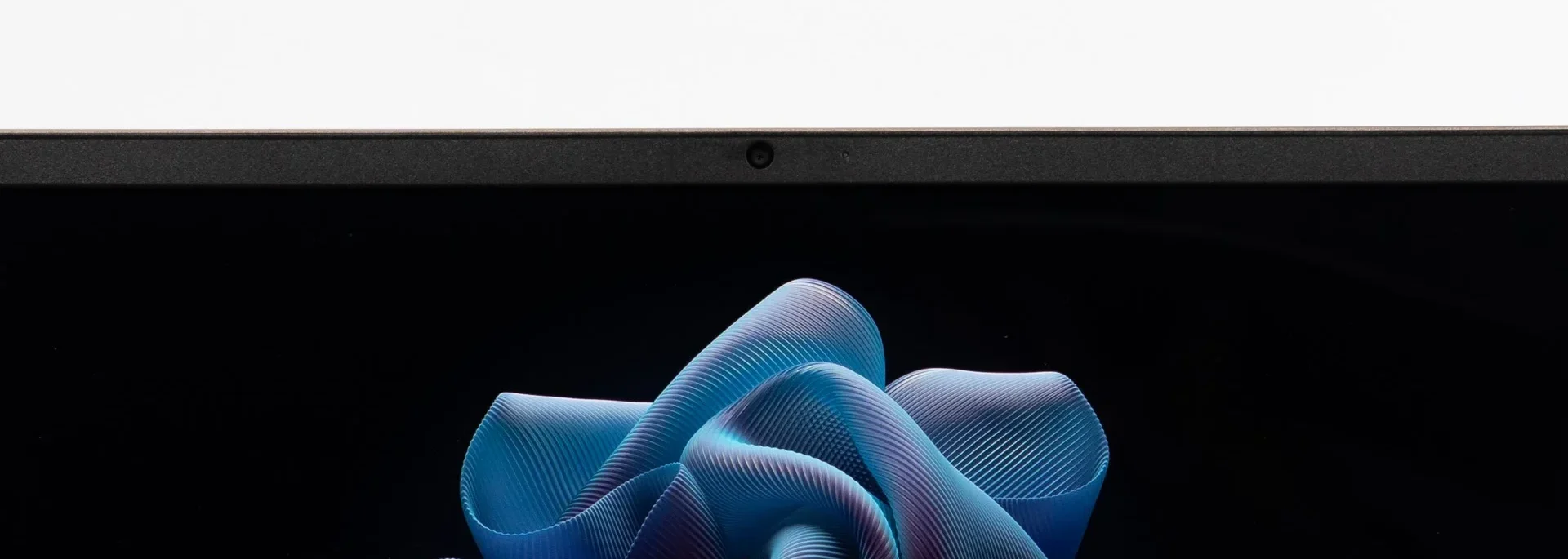 HP Pavilion Plus 14 ( EH0001NF ) – Laptop mỏng nhẹ với sức mạnh ấn tượng 17 HP Pavilion Plus 14 EH0001NF 1 e1741061782789