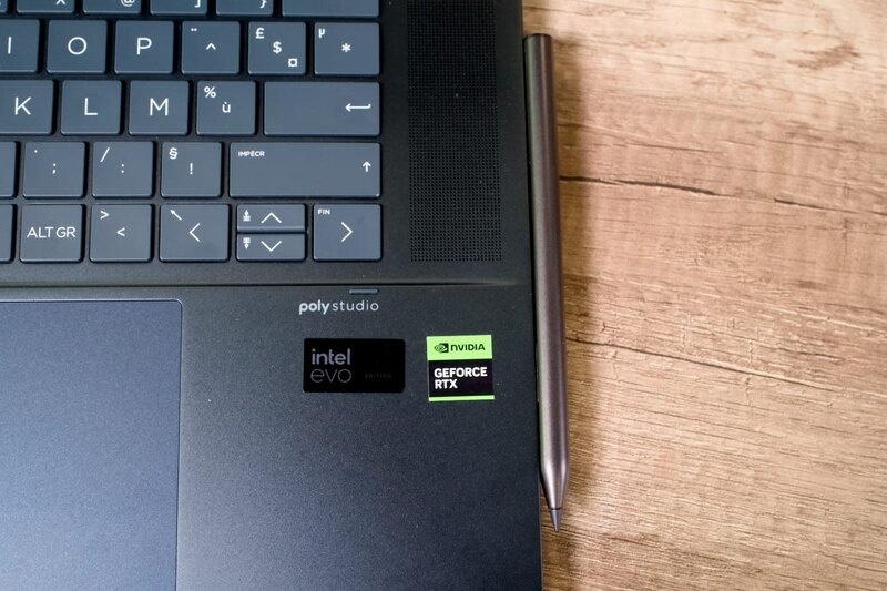 HP Spectre x360 2in1 16 10