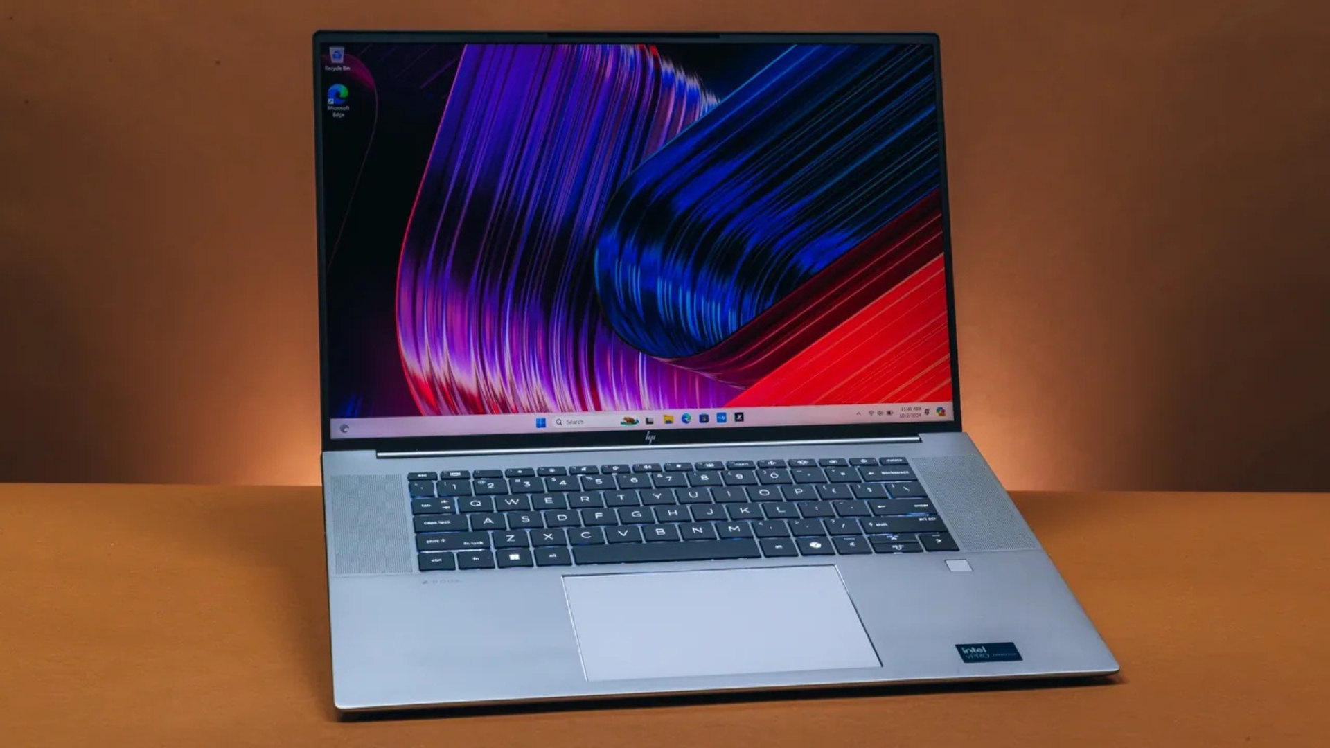HP ZBook Studio 16 G11: Một trong những máy trạm di động đẹp mắt nhưng không phải là chiếc nhanh nhất 14 HP ZBook Studio 16 G11 Mot trong nhung may tram di dong dep mat nhung khong phai la chiec nhanh nhat 1 1