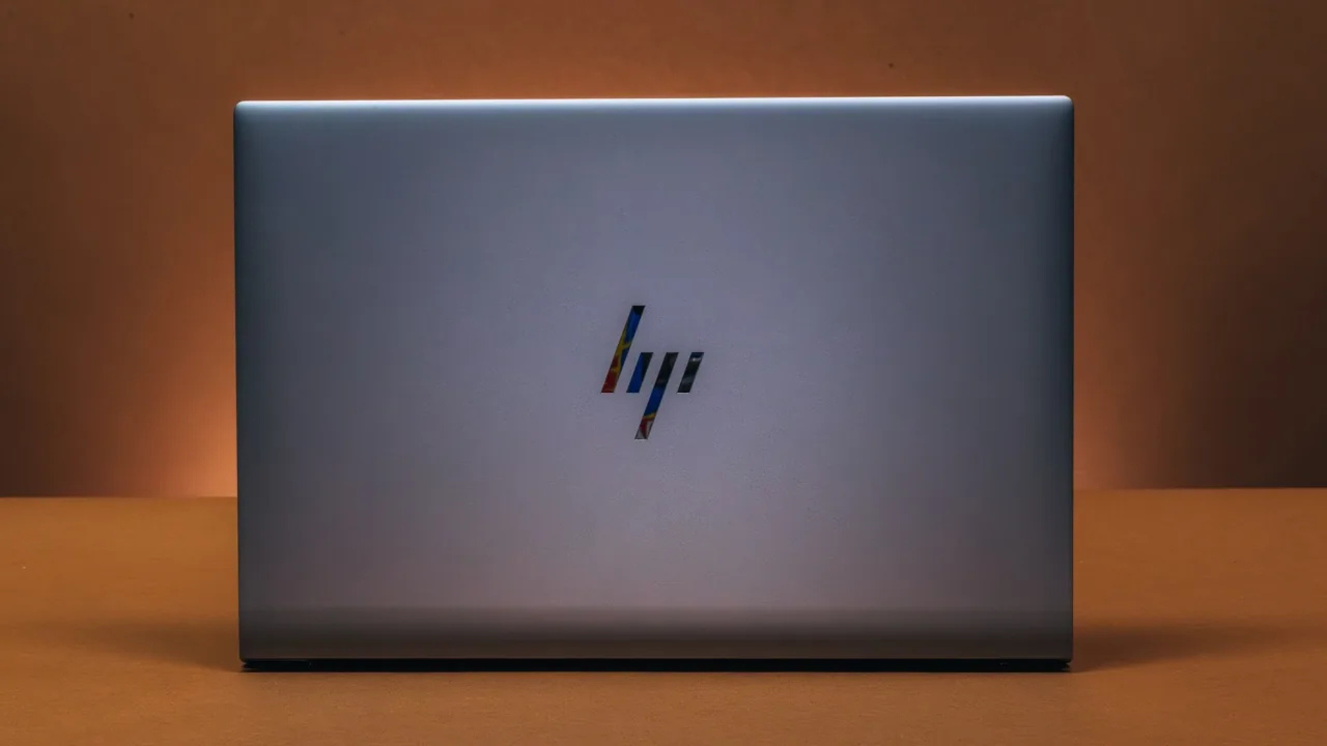 HP ZBook Studio 16 G11: Một trong những máy trạm di động đẹp mắt nhưng không phải là chiếc nhanh nhất 9 HP ZBook Studio 16 G11 Mot trong nhung may tram di dong dep mat nhung khong phai la chiec nhanh nhat 4 1