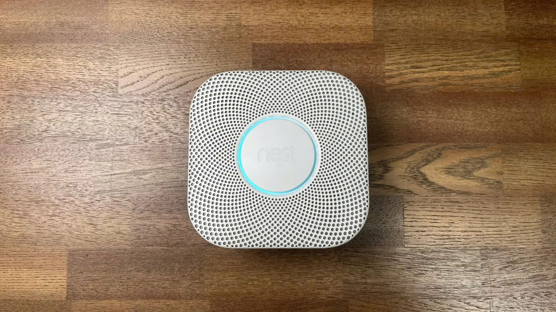 Hoi tro ly ao nhu Alexa va Siri ve an toan nha o Nhung dieu toi rut ra duoc