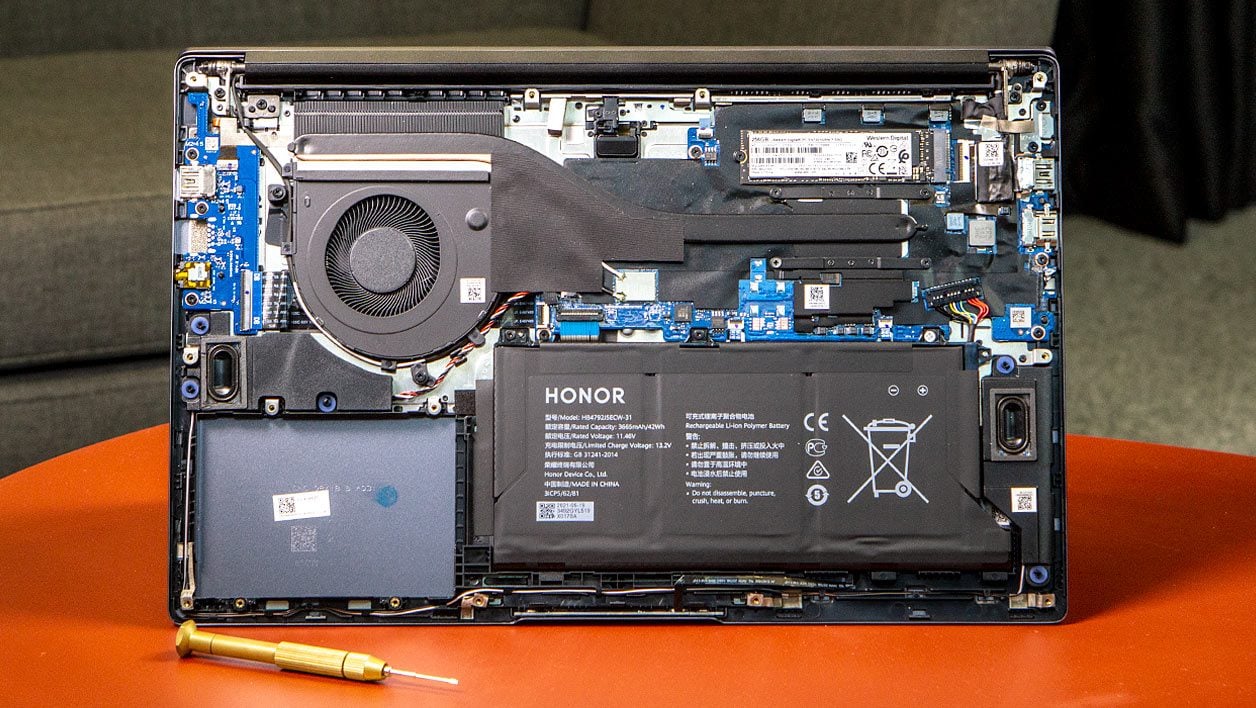 Honor MagicBook X 15 4