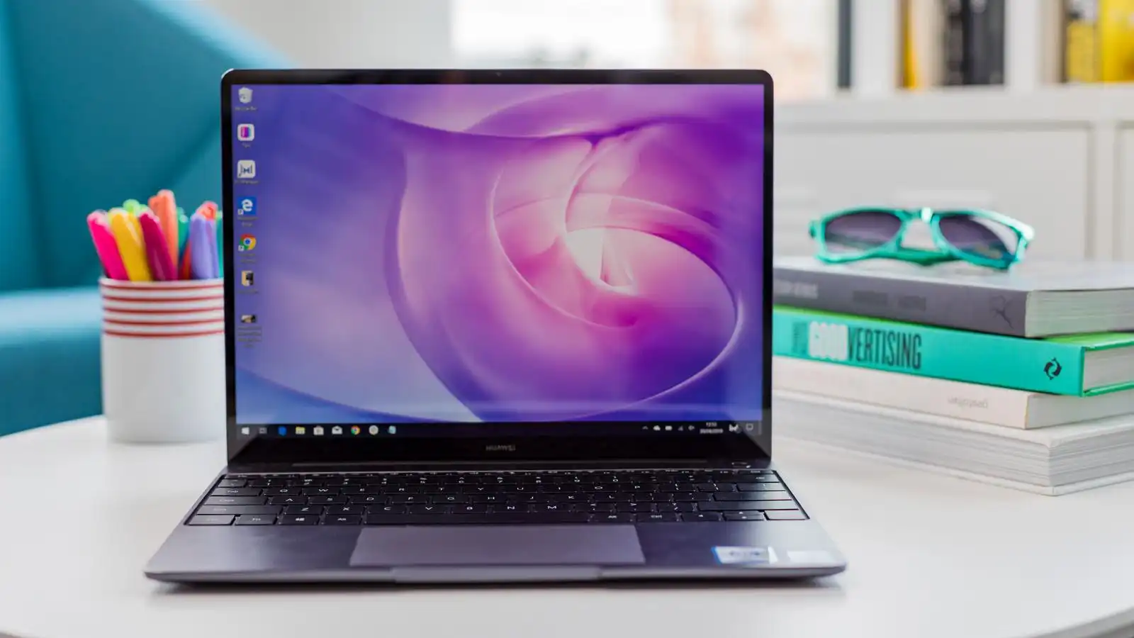 Đánh giá Huawei MateBook 13 - Laptop windows mỏng nhất từ trước đến nay? 12 Huawei MateBook 13 1