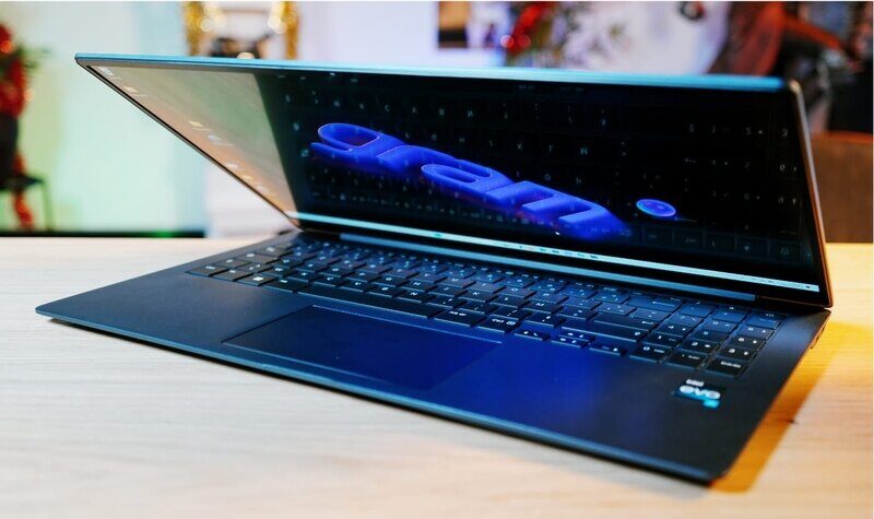 LG Gram Superslim 15 (2023) – Siêu mỏng, siêu nhẹ, siêu mạnh mẽ 20 LG Gram Superslim 15 1 e1741248886922