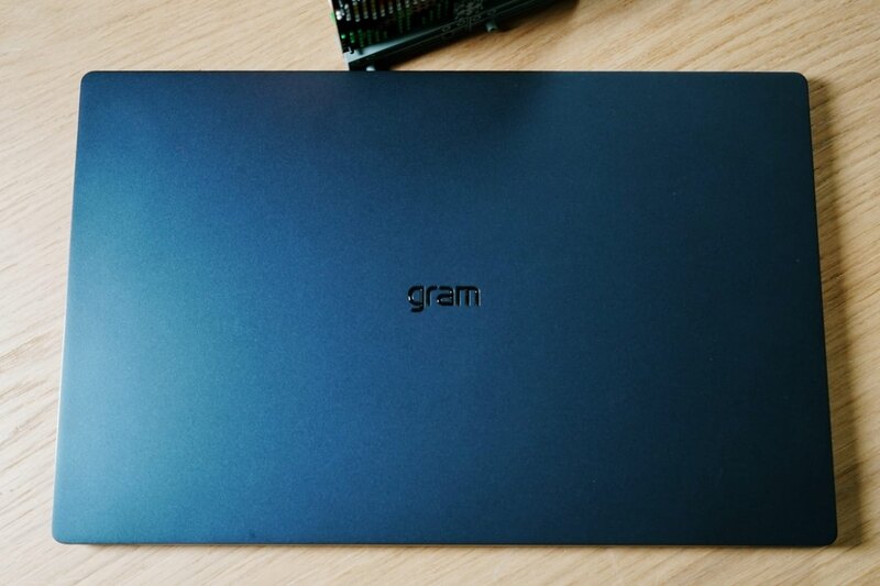 LG Gram Superslim 15 (2023) – Siêu mỏng, siêu nhẹ, siêu mạnh mẽ 21 LG Gram Superslim 15 13