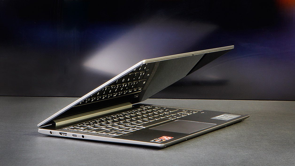 Đánh giá Lenovo IdeaPad S540-14API: Chiếc laptop đẹp mắt, mạnh mẽ và đa năng 17 Lenovo IdeaPad S540 14API 5