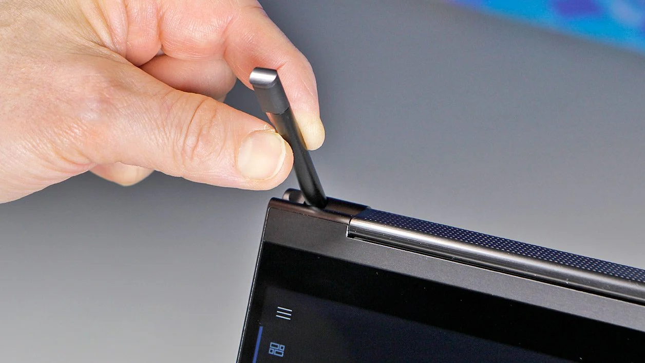Khám phá Lenovo Yoga C940-14IIL: Màn hình 4K, âm thanh vượt trội, tất cả trong một 23 Lenovo Yoga C940 14IIL 9