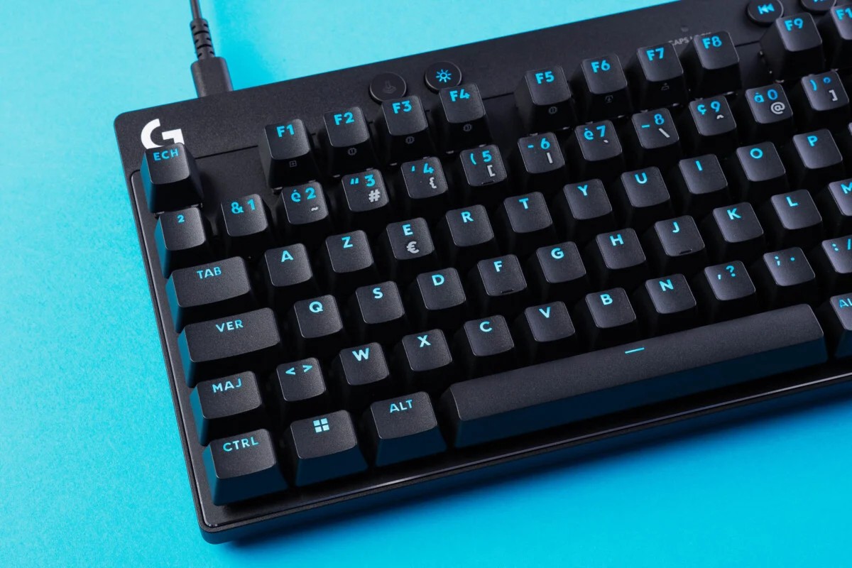 Khám phá Logitech G Pro X TKL Rapid - Bàn phím gaming nhẹ nhàng, tốc độ vượt trội 15 Logitech G Pro X TKL Rapid 6
