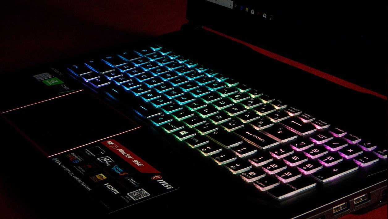 Khám phá MSI GE75 Raider - Vẻ đẹp đỉnh cao, hiệu năng bùng nổ 17 MSI GE75 Raider 11