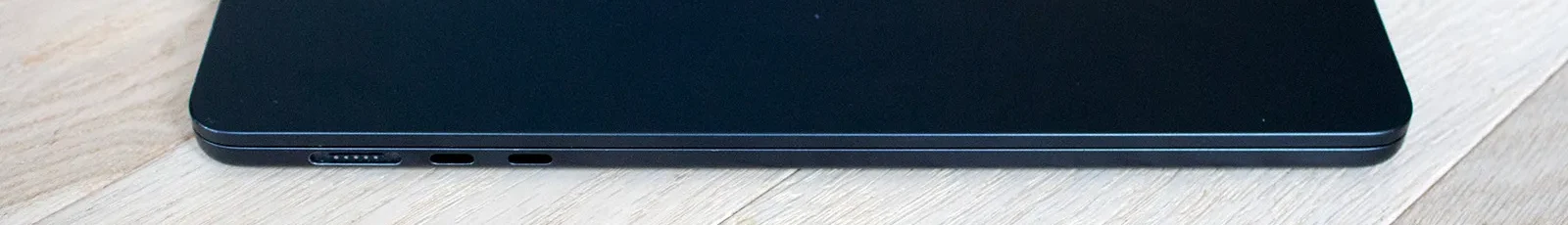MacBook Air 15 M2 13 e1740980316395