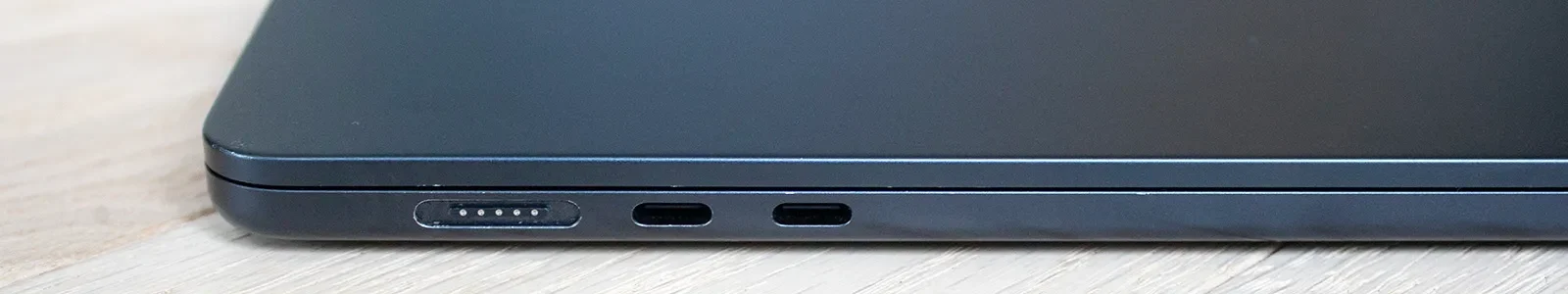 MacBook Air 15 M2 3 e1740981529595