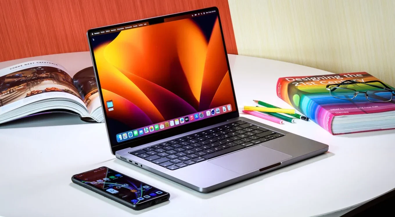 MacBook Pro 14 M2 Max 2023 7 e1741850519473