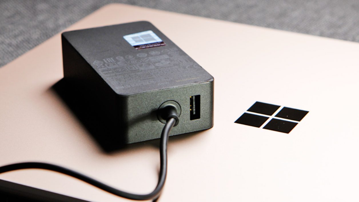 Đánh giá Microsoft Surface Laptop 3 - Mỏng nhẹ, sang trọng, sẵn sàng cho mọi thử thách 19 Microsoft Surface Laptop 3 7