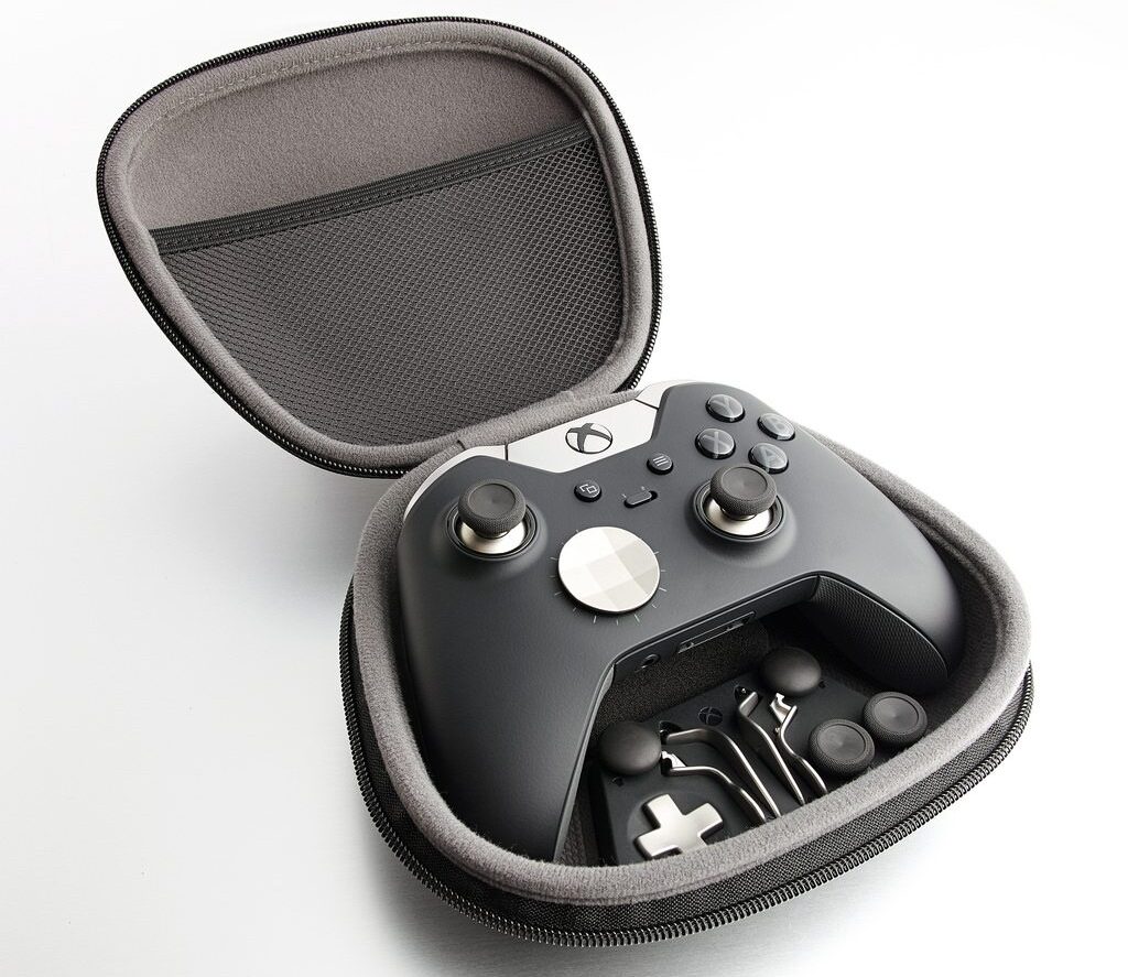 Microsoft Xbox Elite Wireless Controller 4 e1743097198927