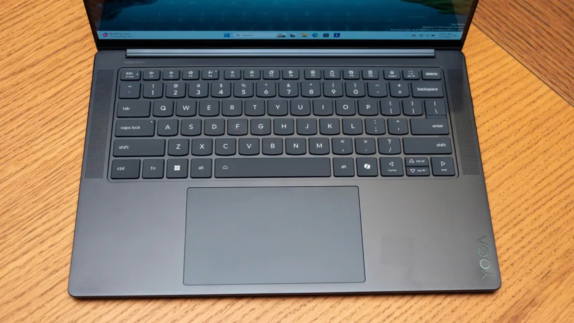 Microsoft va Qualcomm thu lai voi Copilot Plus PCs Cac Laptop AI tien len tam cao moi