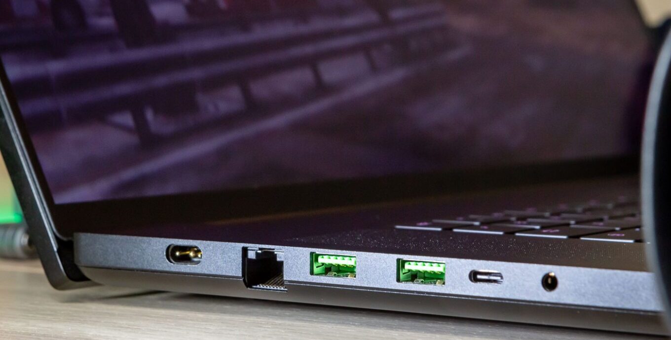 Razer Blade 18 10 e1741866667333