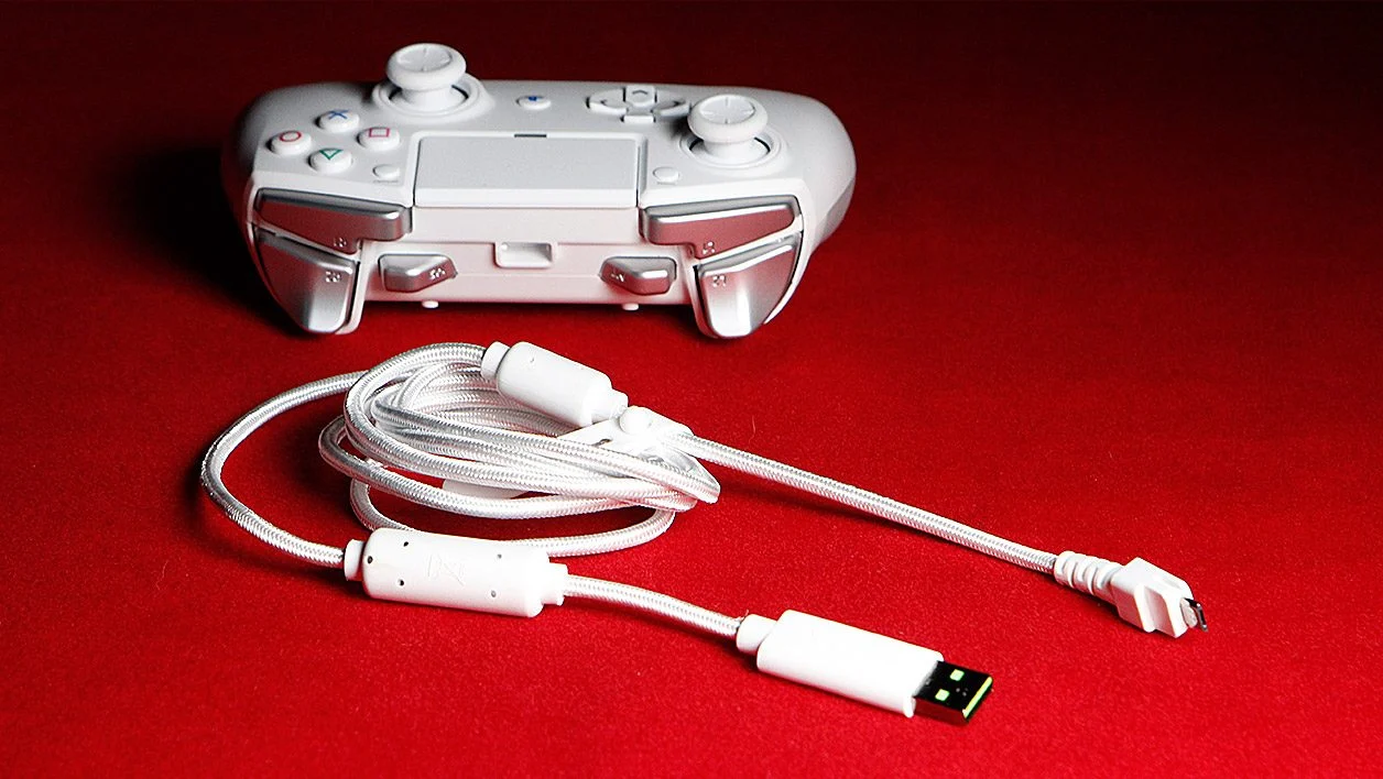 Đánh giá Razer Raiju Tournament Edition - Tay cầm gaming đỉnh nhất 2025 13 Razer Raiju Tournament Edition 1