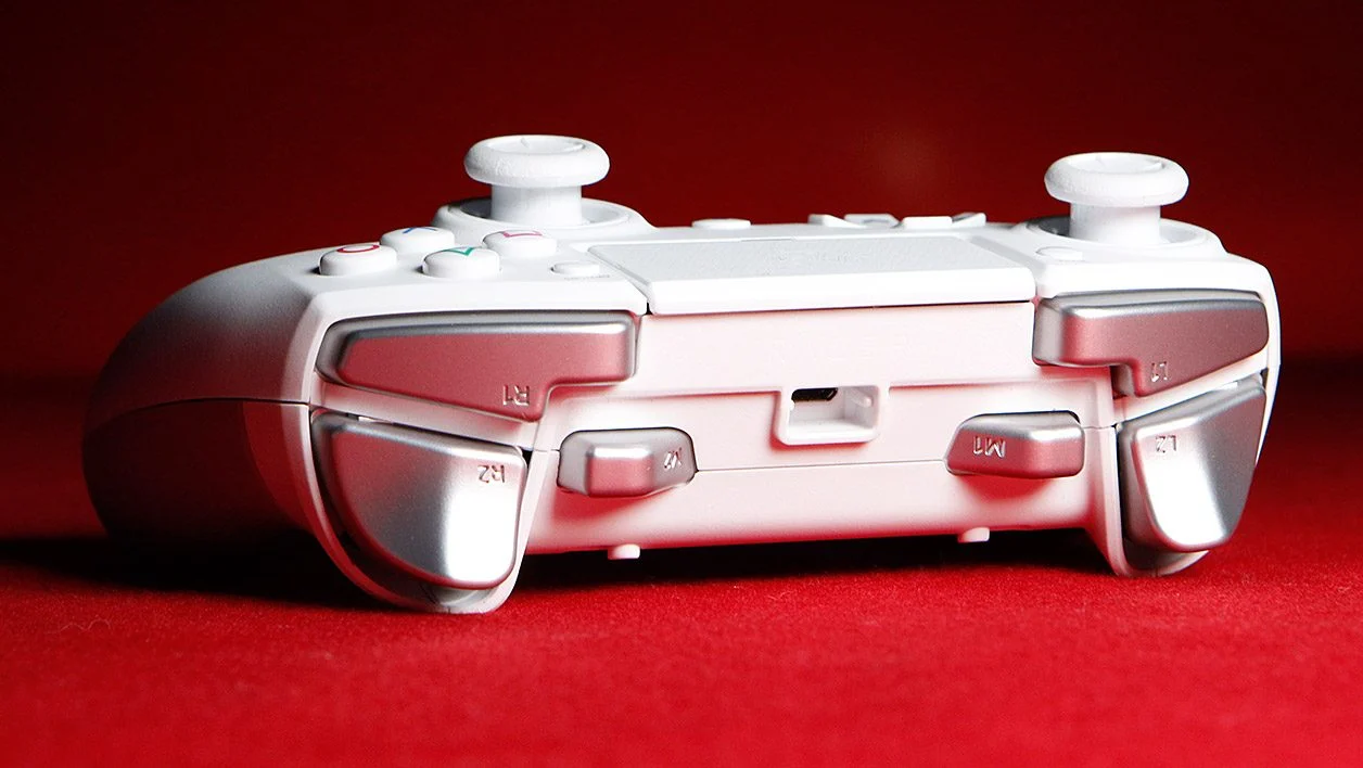 Đánh giá Razer Raiju Tournament Edition - Tay cầm gaming đỉnh nhất 2025 9 Razer Raiju Tournament Edition 4