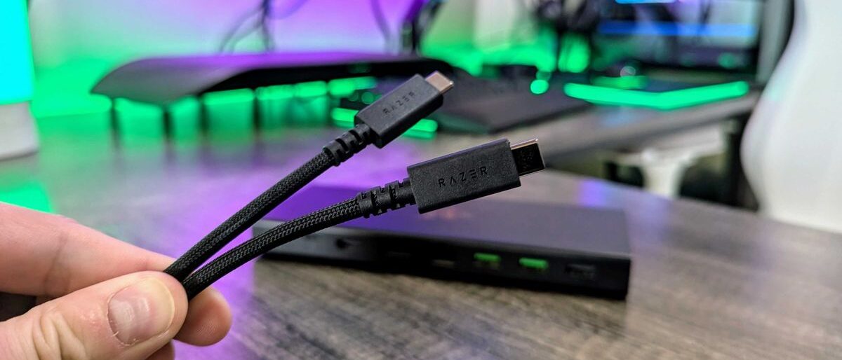 Khám phá Razer USB4 Dock - Giải pháp kết nối tiên tiến cho người dùng công nghệ 11 Razer USB4 Dock 2 e1741692498110