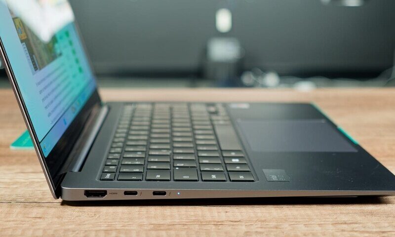 Samsung Galaxy Book 4 Pro 14 8 e1741071638615