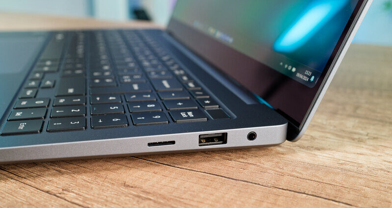 Samsung Galaxy Book4 Ultra – Laptop siêu mỏng, hiệu năng cực khủng 24 Samsung Galaxy Book4 Ultra 6 e1740912385249