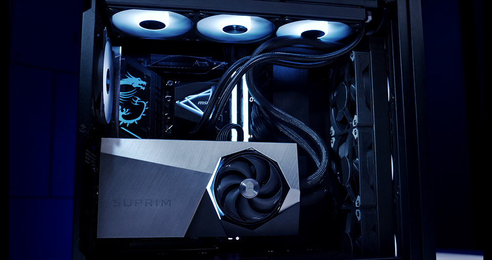 Tản nhiệt không khí vs Tản nhiệt nước cho RTX 5090: MSI GeForce RTX™ 5090 SUPRIM LIQUID tái định nghĩa khả năng tản nhiệt 9 Tan nhiet khong khi vs. Tan nhiet nuoc cho RTX 5090 09