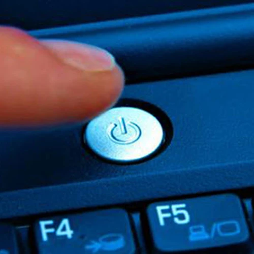 Làm thế nào để laptop không bị nóng khi sử dụng thời gian lâu? 37 Tat may khi khong su dung