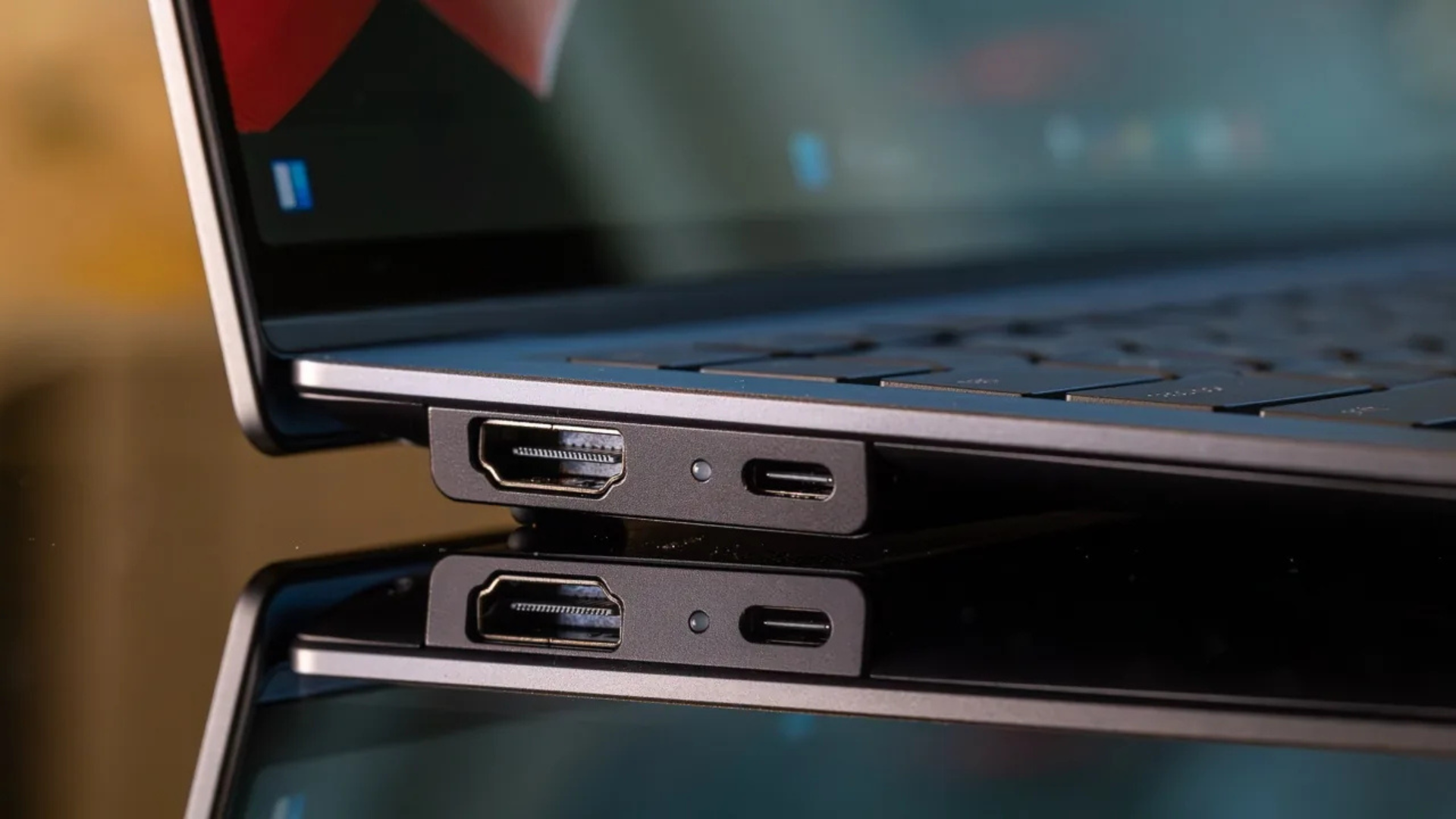 Trên tay: Lenovo ThinkPad X9 Aura Edition – Cuộc đối đầu mạnh mẽ với MacBook Air 12 Tren tay Lenovo ThinkPad X9 Aura Edition – Cuoc doi dau manh me voi MacBook Air 4