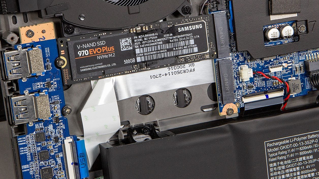 Đánh giá XMG NEO 15 - Sự lựa chọn hoàn hảo cho Streamer và Content Creator 26 XMG NEO 15 3