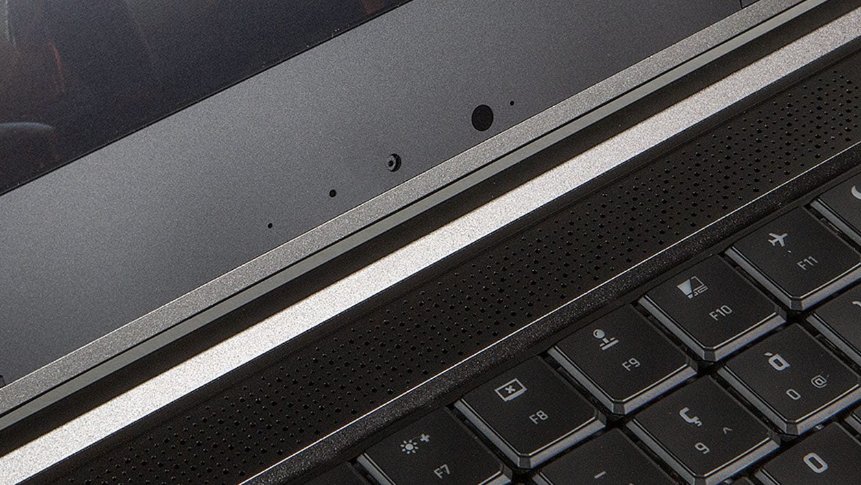 Đánh giá XMG NEO 15 - Sự lựa chọn hoàn hảo cho Streamer và Content Creator 20 XMG NEO 15 5