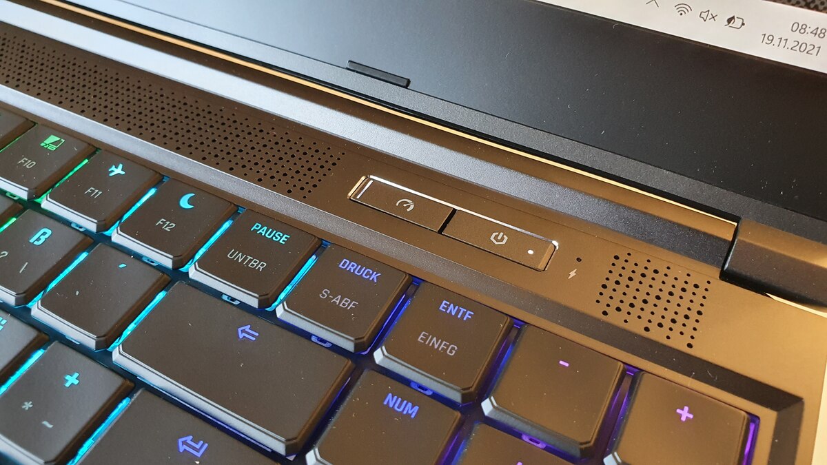 Đánh giá XMG NEO 15 - Sự lựa chọn hoàn hảo cho Streamer và Content Creator 21 XMG NEO 15 7