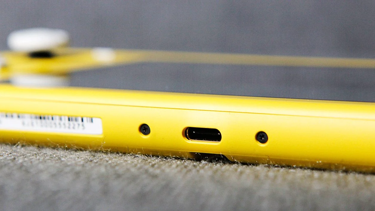 Đánh giá Nintendo Switch Lite - Sắc màu mới, trải nghiệm chơi game đỉnh cao! 18 nintendo switch lite USB