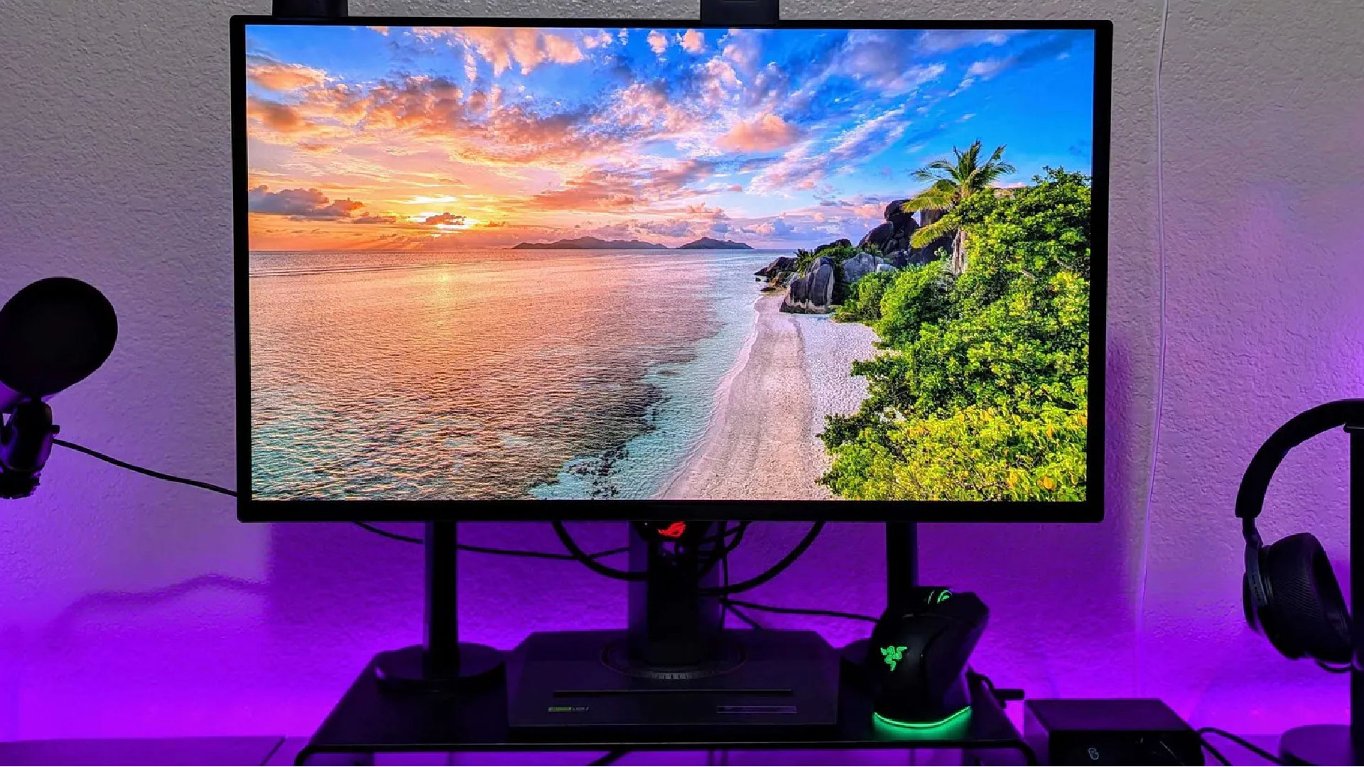 ASUS ROG Strix OLED 27 XG27UCDMG 1 01