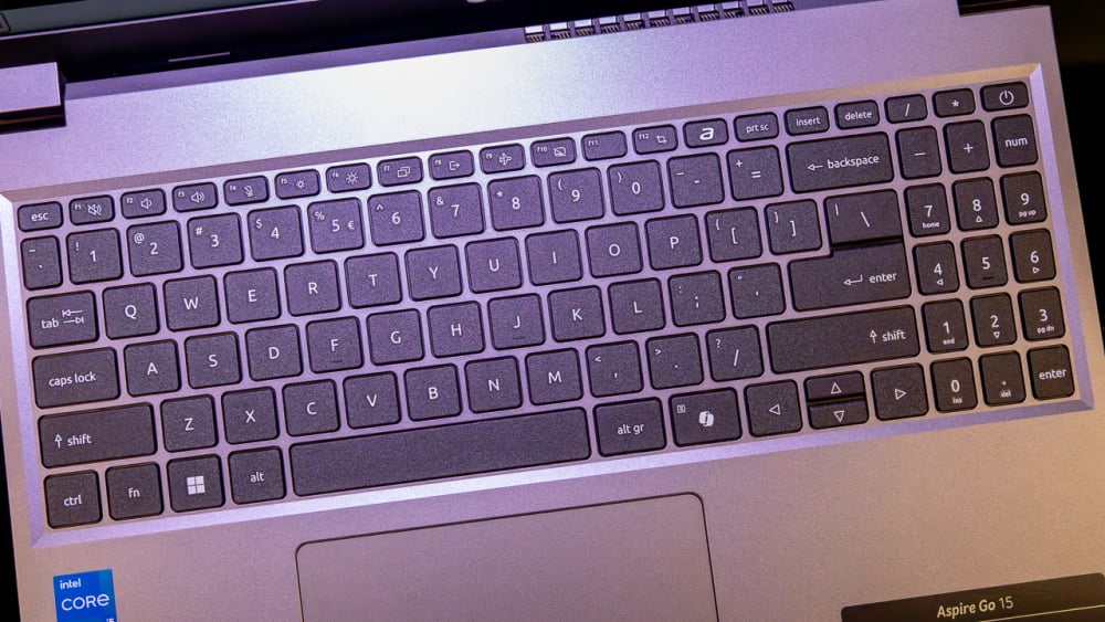 Acer Aspire Go 15 AG15 51P 7