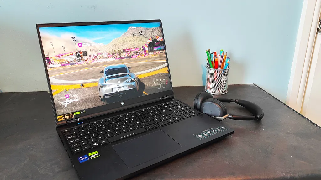 Top 9 những chiếc laptop gaming tốt nhất năm 2025 mà bạn không thể bỏ qua! 14 Acer Predator Helios 16