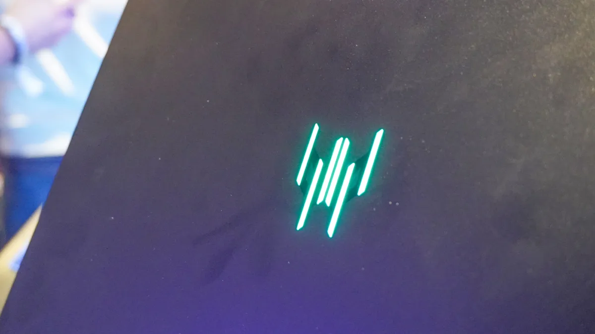 Acer Predator Helios Neo 16 AI 2