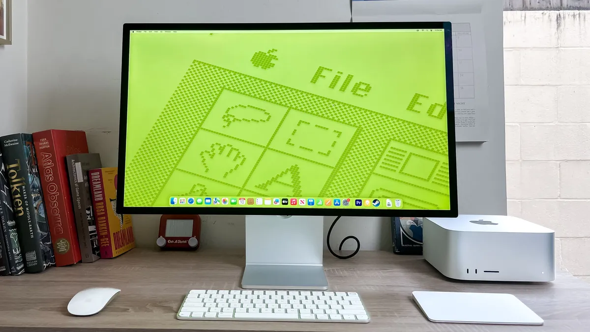 Apple Mac Studio M4 Max 1