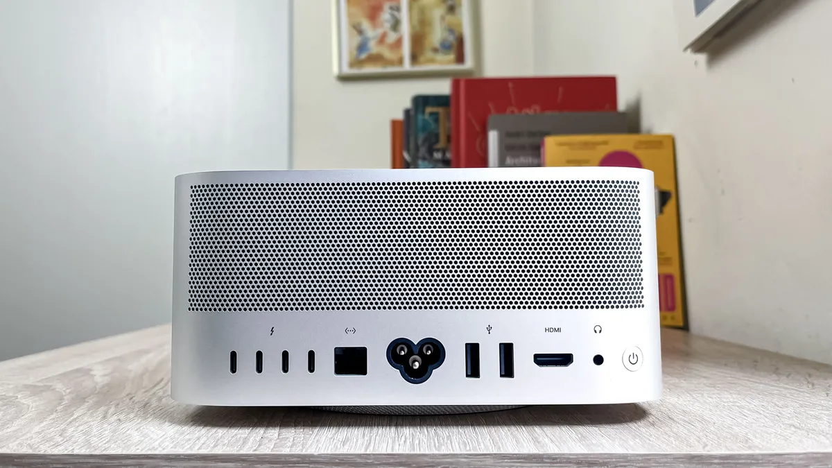 Apple Mac Studio M4 Max 3