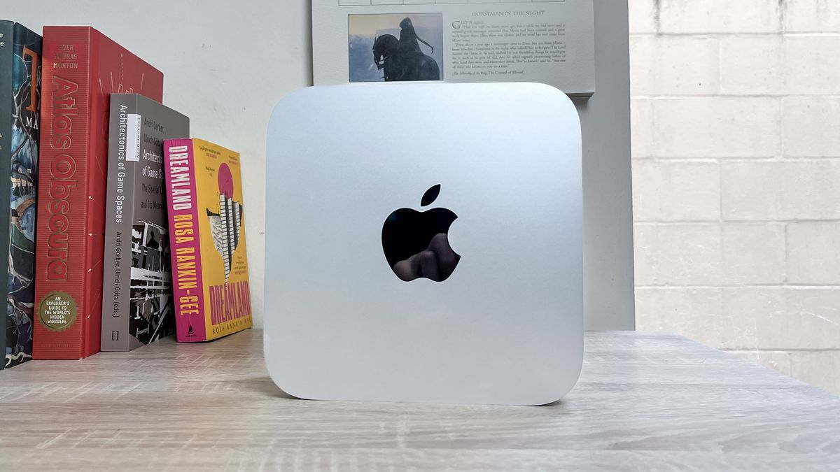 Apple Mac Studio M4 Max 4