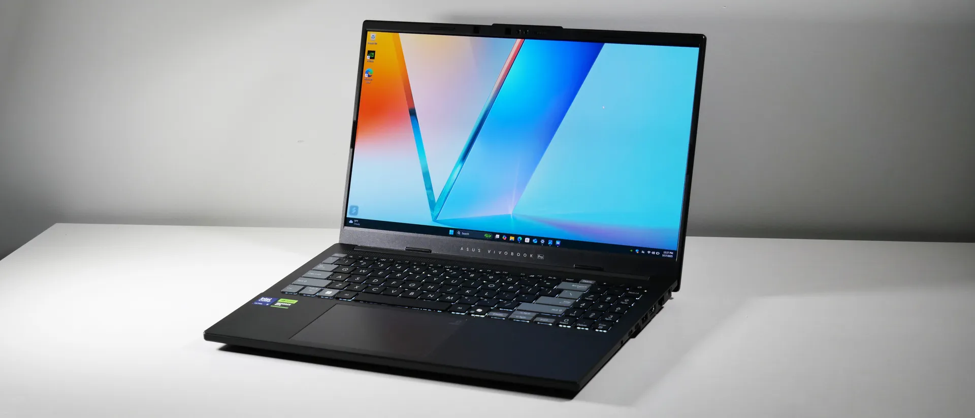 Asus Vivobook Pro 15 10