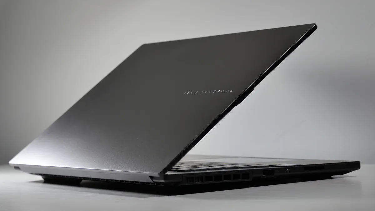 Asus Vivobook Pro 15 3