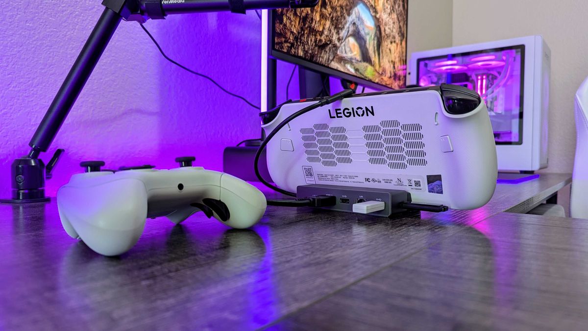 Đánh giá BenQ USB4 Gaming Handheld Dock - "7 trong 1" siêu tiện lợi, trợ thủ đắc lực cho game thủ và dân văn phòng 10 BenQ USB4 Dock 3