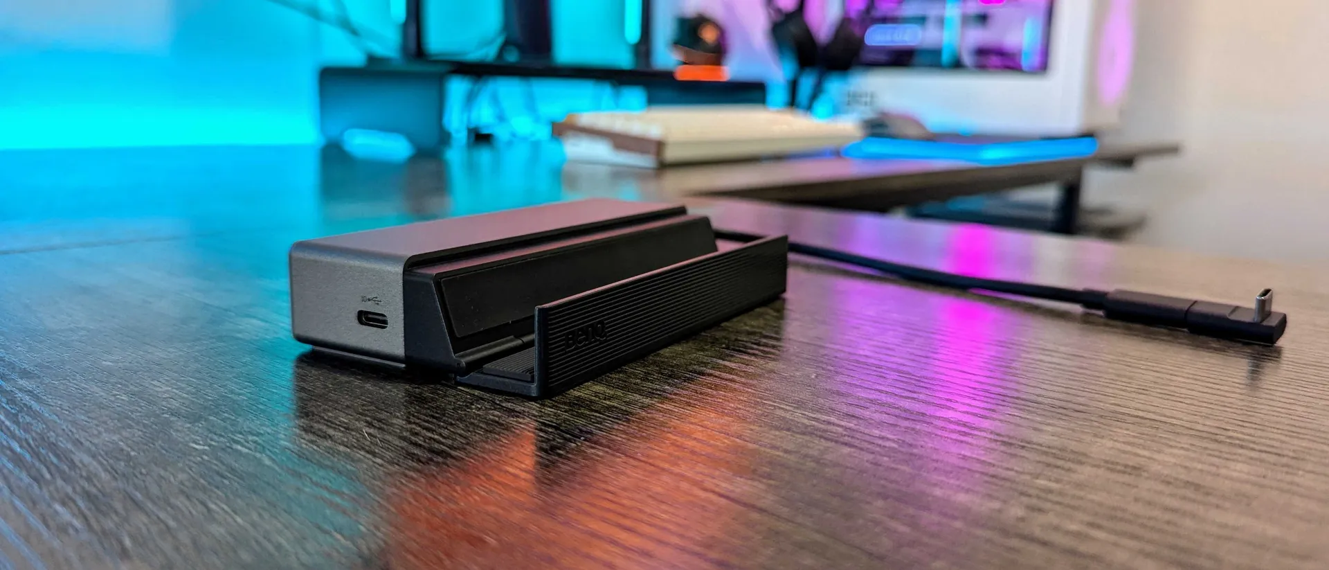 Đánh giá BenQ USB4 Gaming Handheld Dock - "7 trong 1" siêu tiện lợi, trợ thủ đắc lực cho game thủ và dân văn phòng 9 BenQ USB4 Dock 4