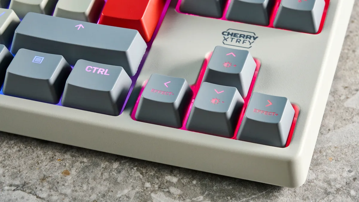 Cherry K4V2 TKL 6